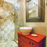 Mama's And Papa's Luxury 4*