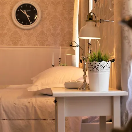 Mama's And Papa's Luxury Pensión