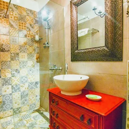 Pensión Mama's And Papa's Luxury 4*