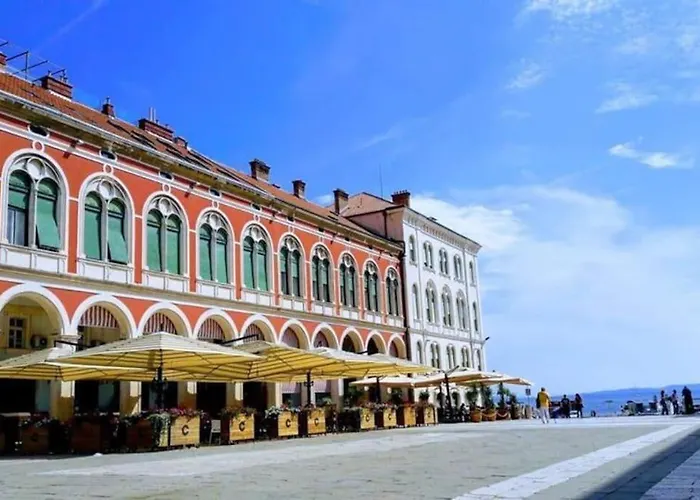 Mama's And Papa's Luxury 4*