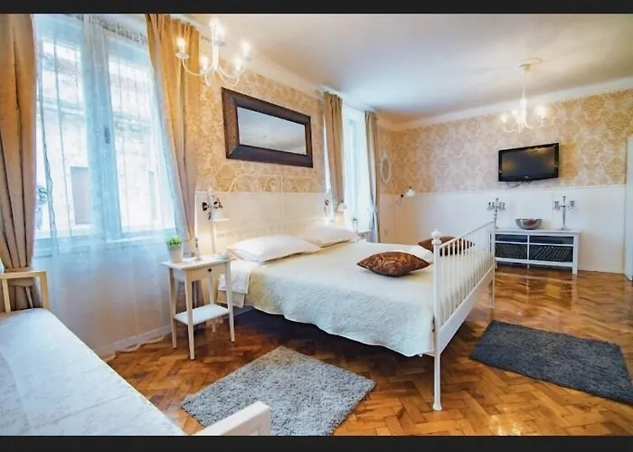 Mama's And Papa's Luxury 4*